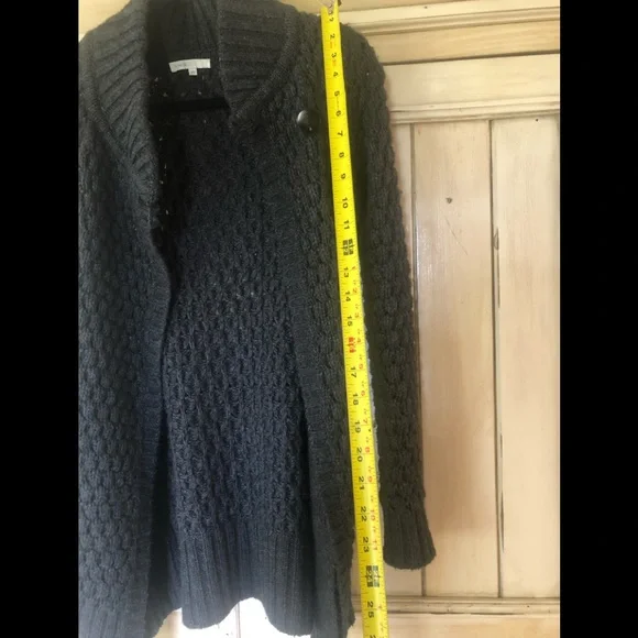 Vince Cable Knit Alpaca /Wool Belted Cardigan. EUC